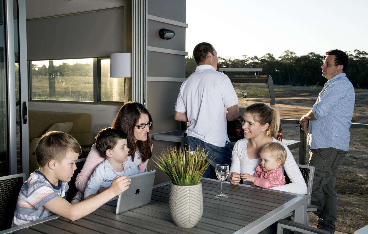 Savannah Cabins, Taronga Western Plains Zoo Anafi Exterior foto